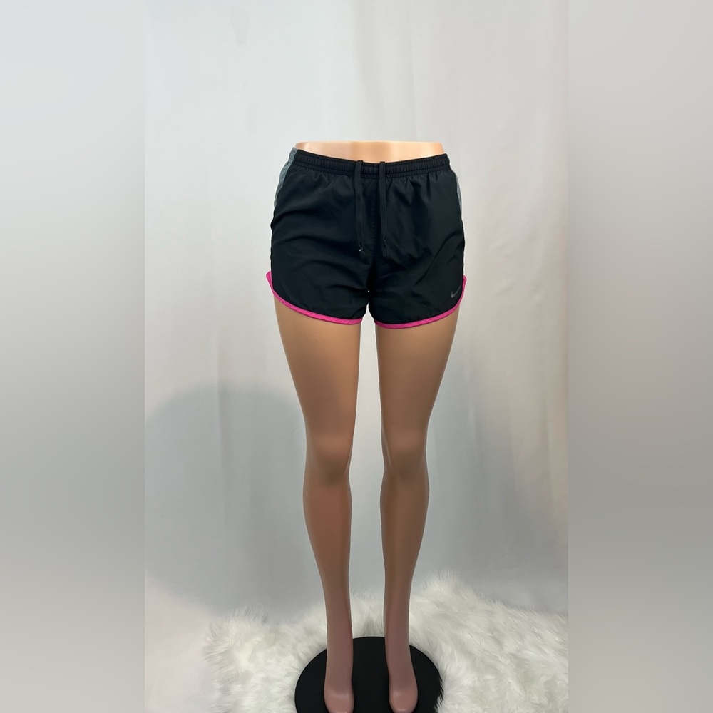 🐚2 for $20🐚 Black Nike Running Shorts